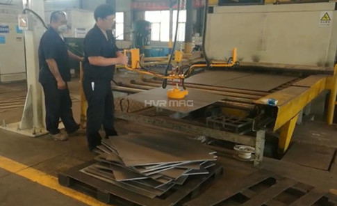Electro-permanent Magnet on Manipulator Arm Unloading for Steel Plate Leveling