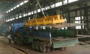 Unloading Steel Sheet from Truck with Lifting Magnets System