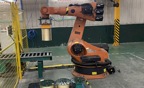 Steel Wire Spool Picking with Electro Magnet Gripper in Packing Line